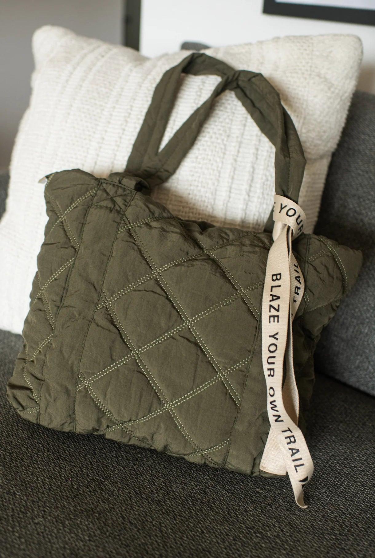 Quilted Shoulder Bag - Sprig Flower Co